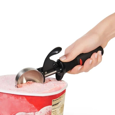 OXO Classic Swipe Ice Cream Scoop: Stainless Steel, Dishwasher-Safe, 8.3″ Length, 4.25″ Handle, Black