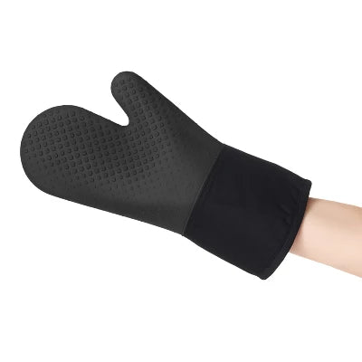 OXO Oven Mitt: Black Silicone & Cotton, Machine Washable, 13.3″ X 6.8″, Solid Pattern, Kitchen Textile