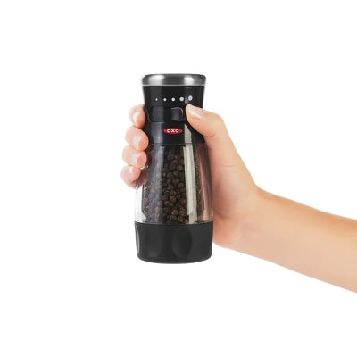 OXO Softworks Pepper Grinder: Black Refillable Spice Mill, Stainless Steel, Mess-Free Design, 5.65″ Height