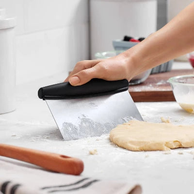 OXO Stainless Steel Multi-Purpose Scraper And Chopper: Kitchen Bench & Food Scraper, Dishwasher-Safe, Black
