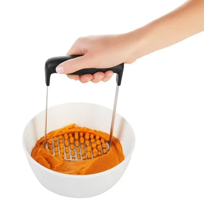 OXO Smooth Potato Masher: Stainless Steel & Plastic, Dishwasher-Safe, Black, Good Grips, Best Masher, 7.2″ Length